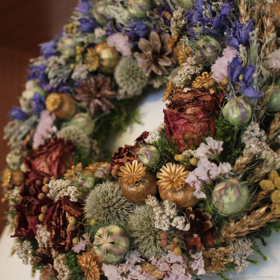 Композиция из сухоцвето