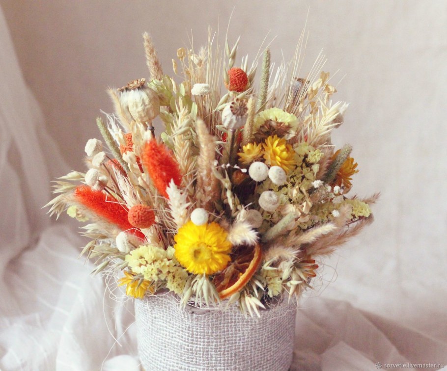 Композиции из сухоцветов
