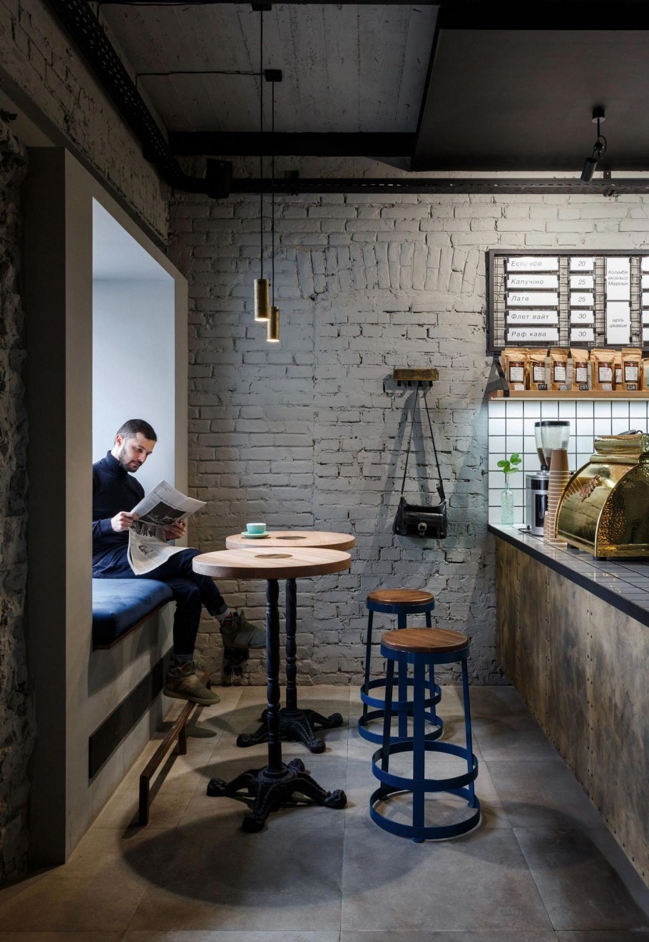 Маленькая кофейня интерьер