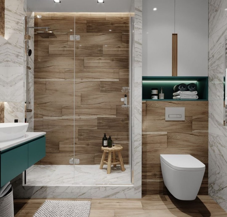 Ванная с белой плиткой и деревом