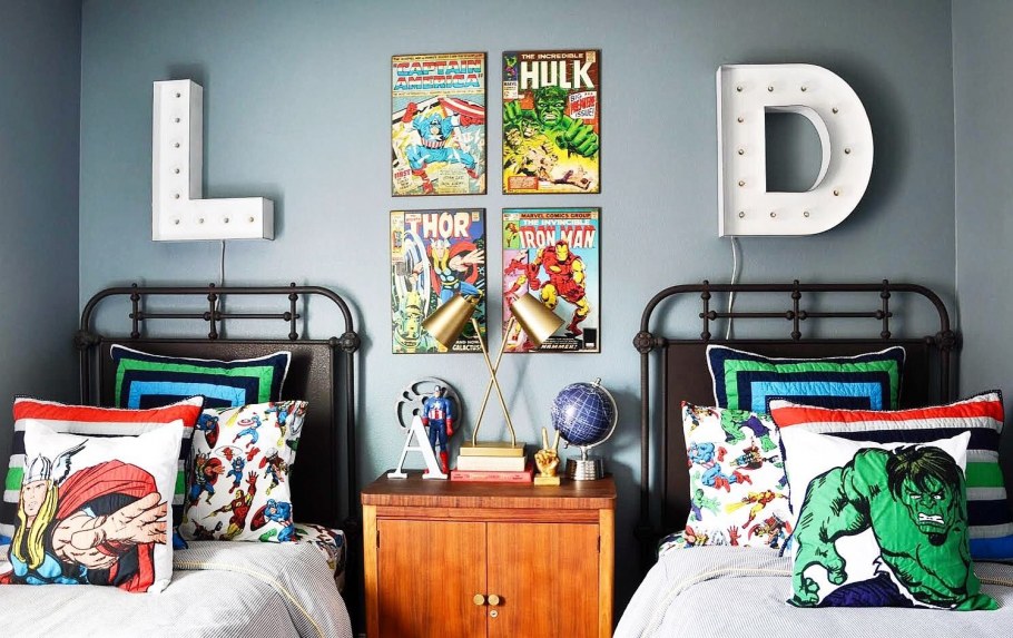 Плакат в интерьере