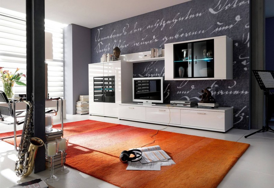 Светло коричневая мебель