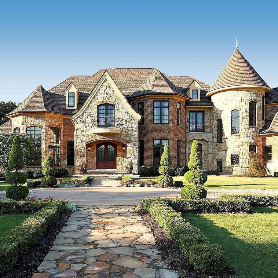 Красивый дом