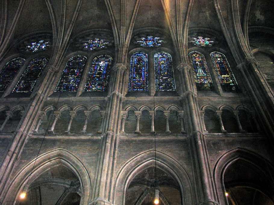 Готический стиль