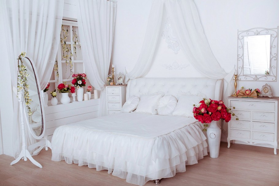 Кровать в фотостудии