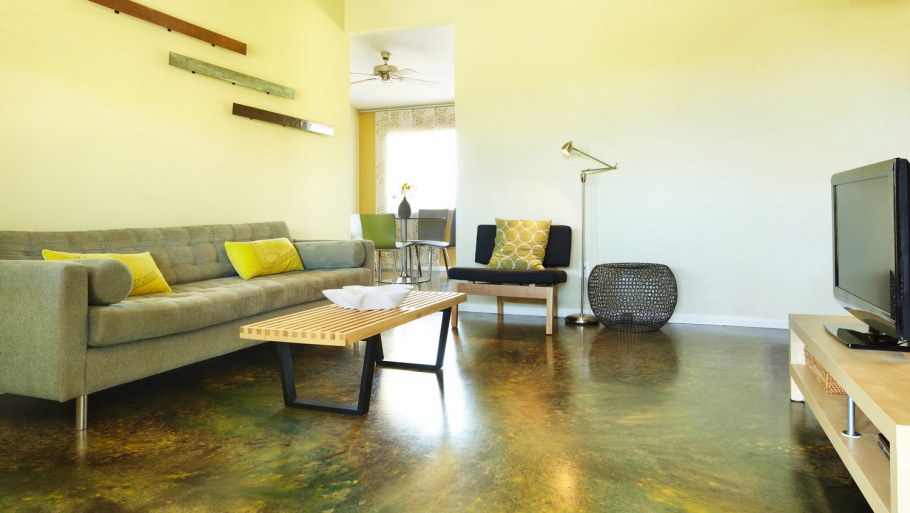 Наливной пол в гостиной