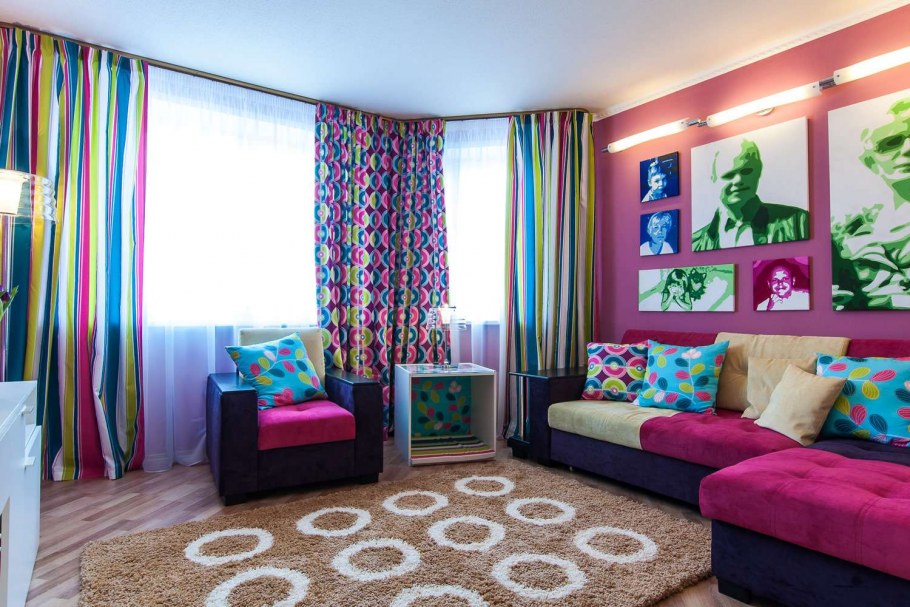 Гостиная кораллового цвета