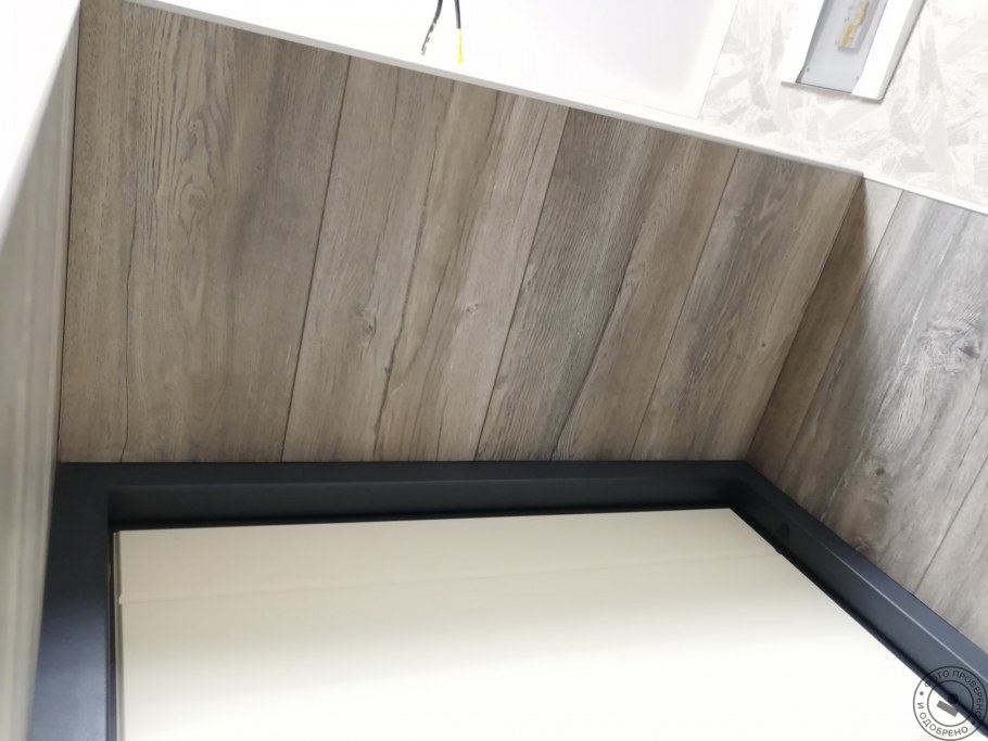 Отделка откосов входной двери МДФ