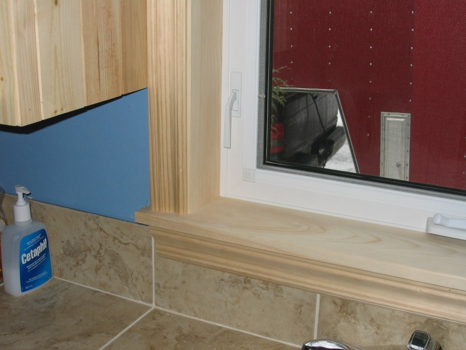 Оконные откосы из ламината