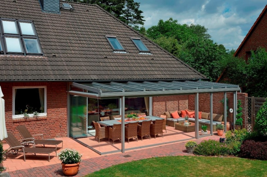 Дом с верандой на крыше