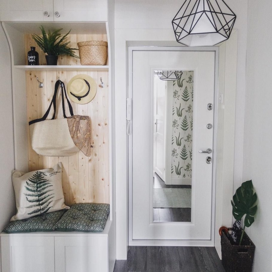 Коридор обшитый вагонкой