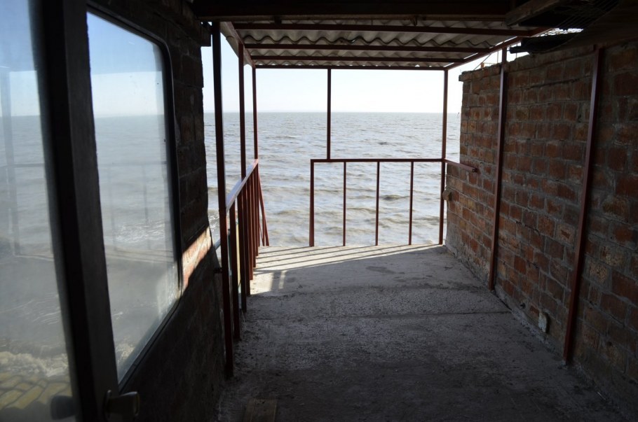 Проект трехэтажного сейсмоустойчивого дома с эллингом