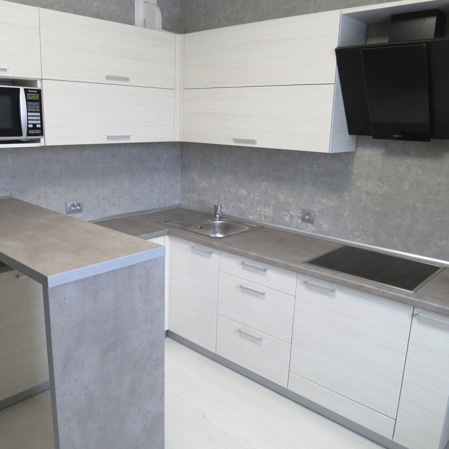 Белая кухня ЛДСП С Эггер