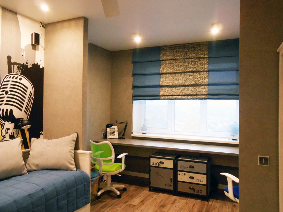 Римские шторы в спальню подростка