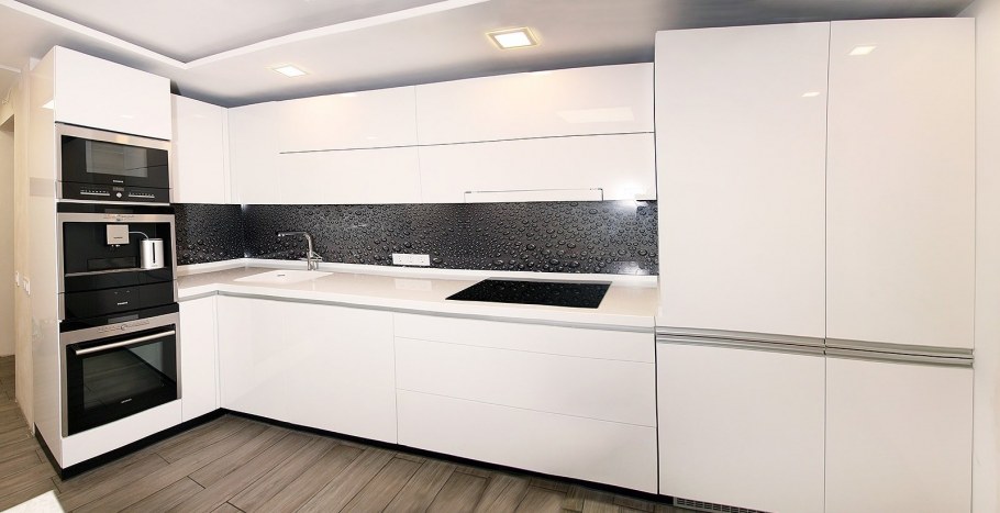 Современные кухни угловые