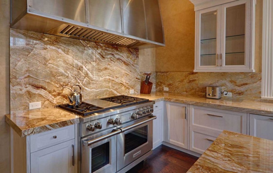 Столешница под мрамор для кухни