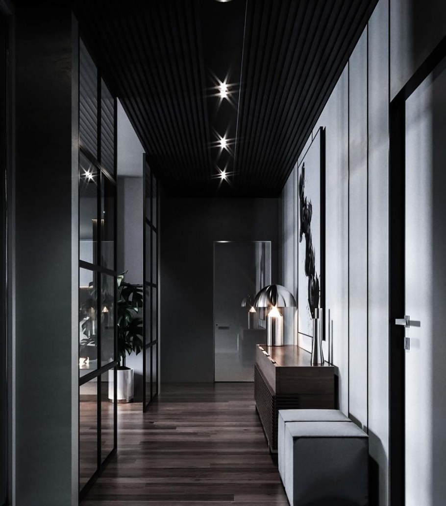 Прихожая в темных тонах