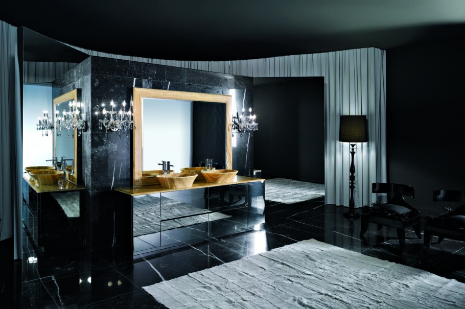 Комната с зеркалом в темных тонах