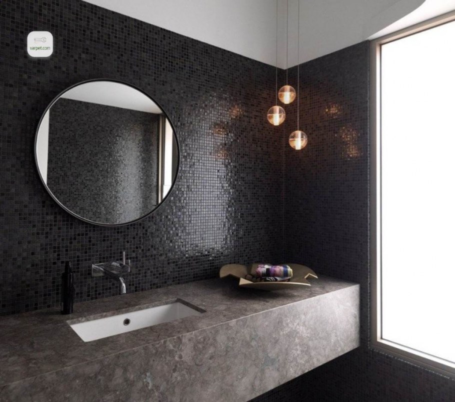 Черная мозаика в ванной
