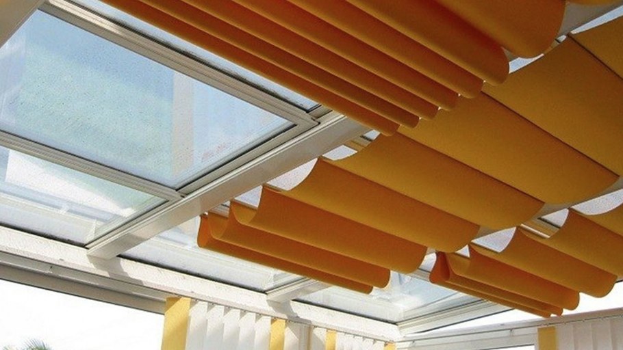 Светозащитные жалюзи на окна