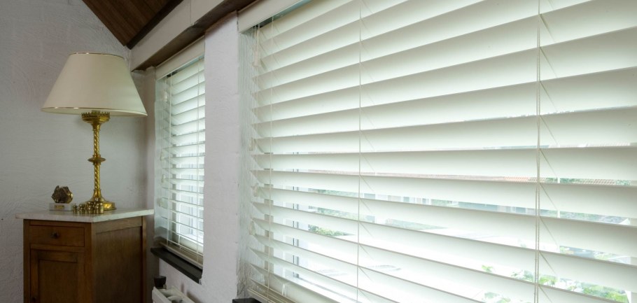 Шторы для мансардных окон Velux