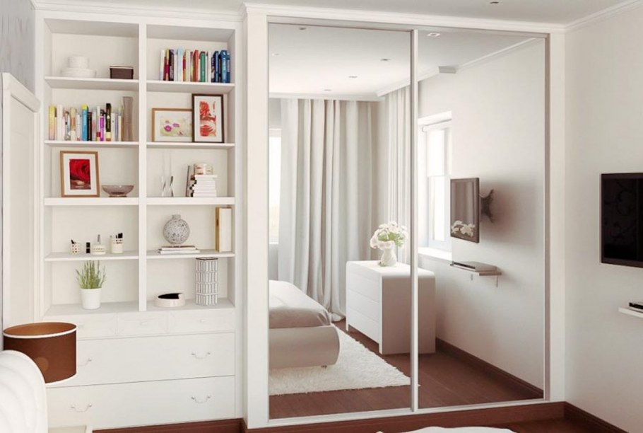 Шкаф в потолок в спальне