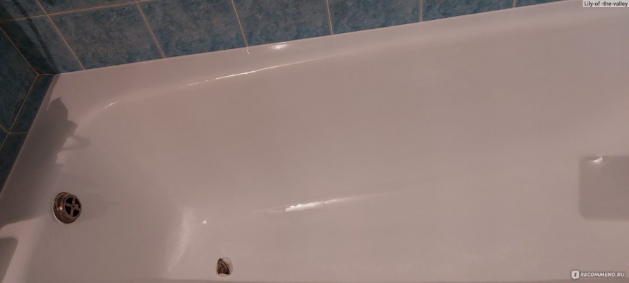 Стык между ванной и стенок