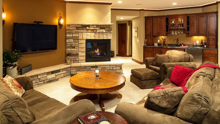 Интерьер лофт в цокольном этаже