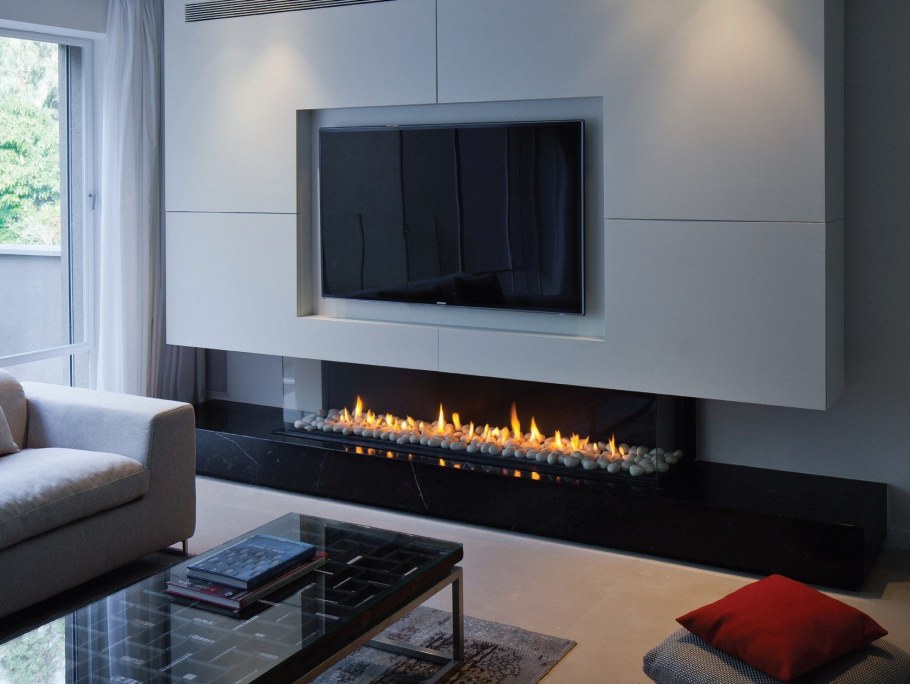 Биокамин в гостиной