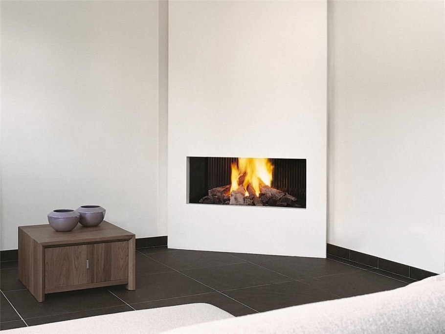 Комната с камином