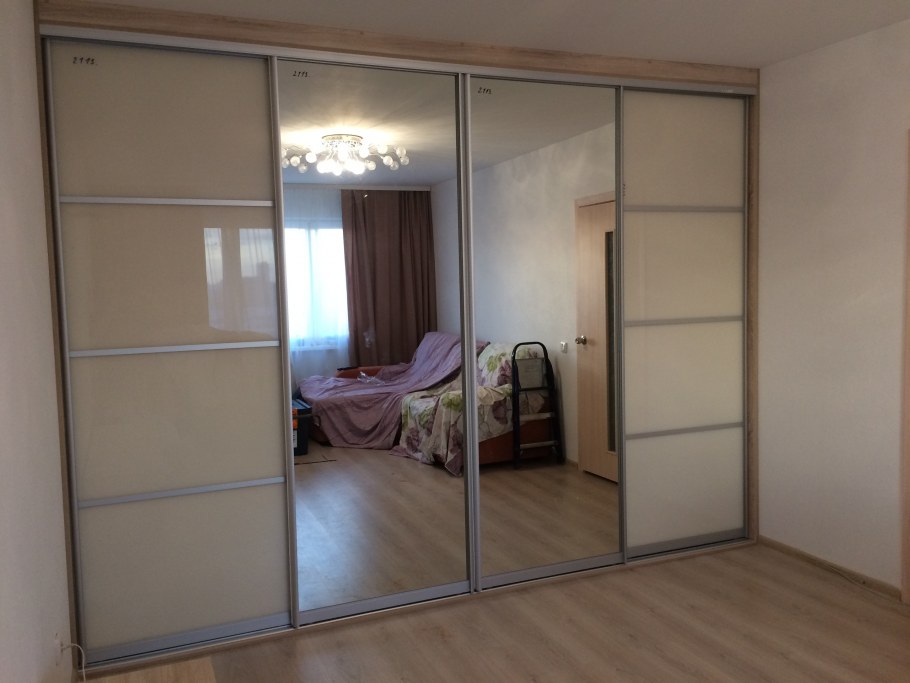 Шкаф купе Стенли