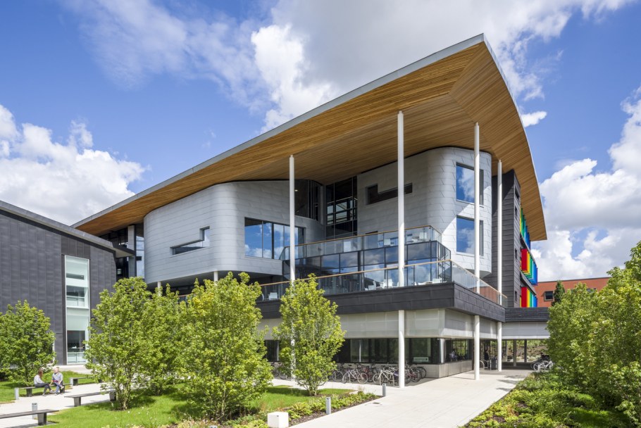 Каскад Фэмили таунхаусы