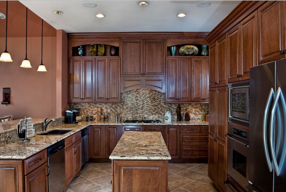 Кухня под дерево интерьер