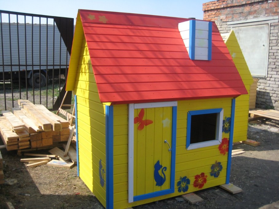 Домик для детского сада на площадку