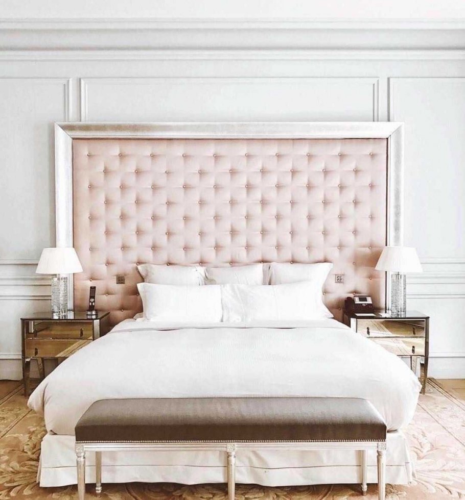 Кровать Tufted Headboard