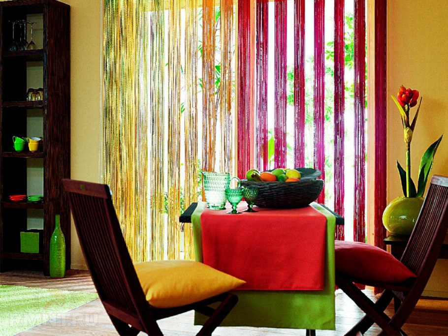 Нитяные шторы с люрексом в интерьере