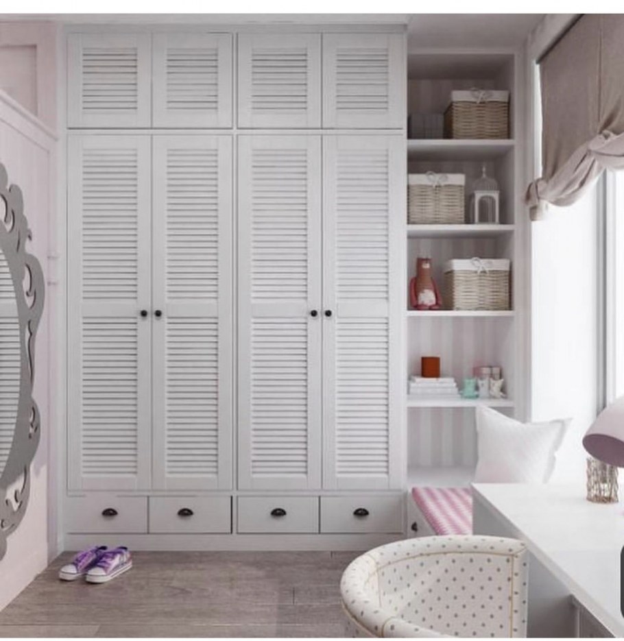 Стильный шкаф в детскую комнату