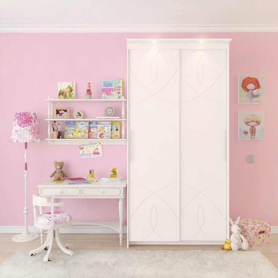 Шкаф в детскую комнату