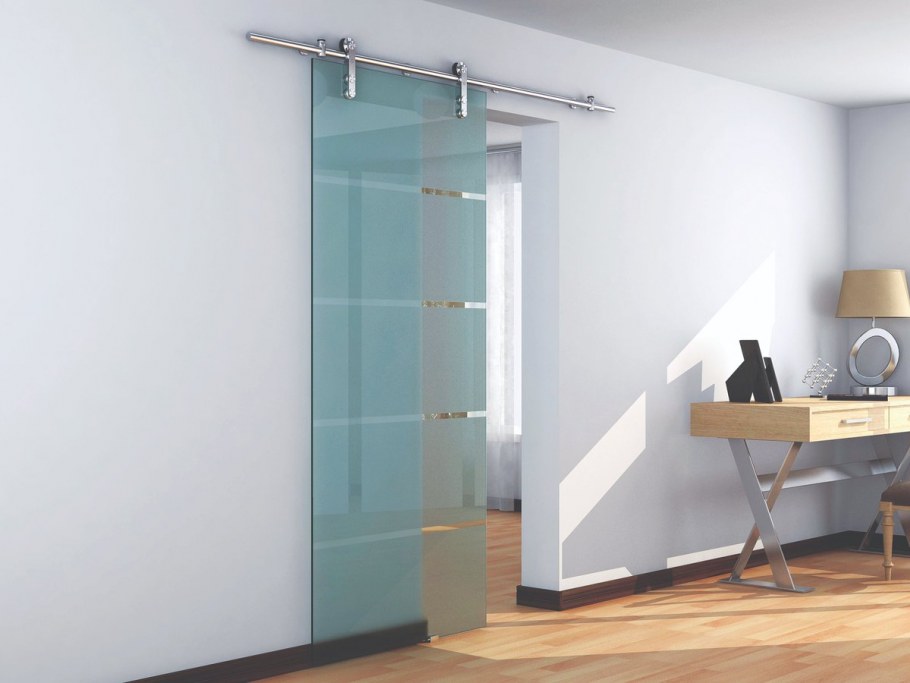 Стеклянные двери межкомнатные