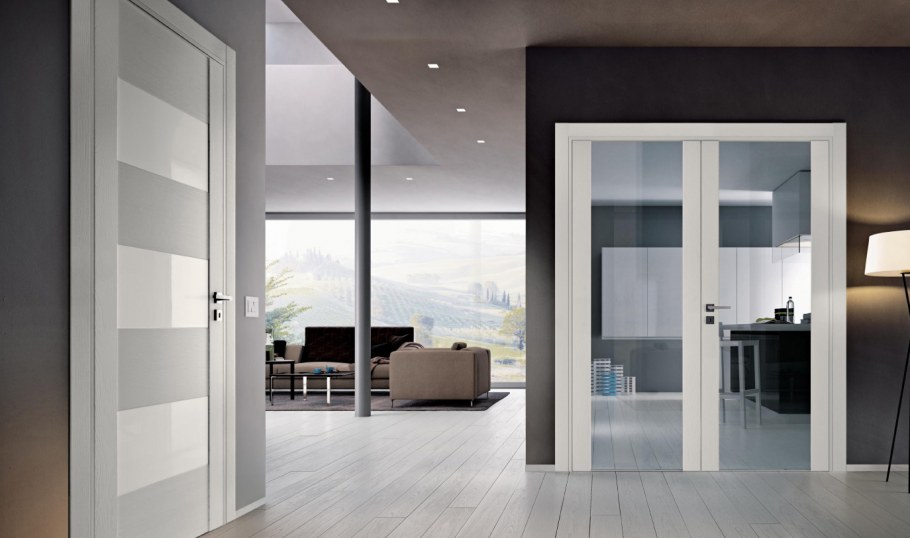 Стеклянные двери