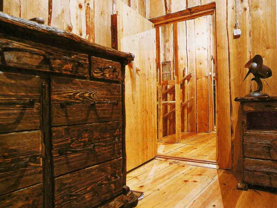 Обшить баню горбылем внутри