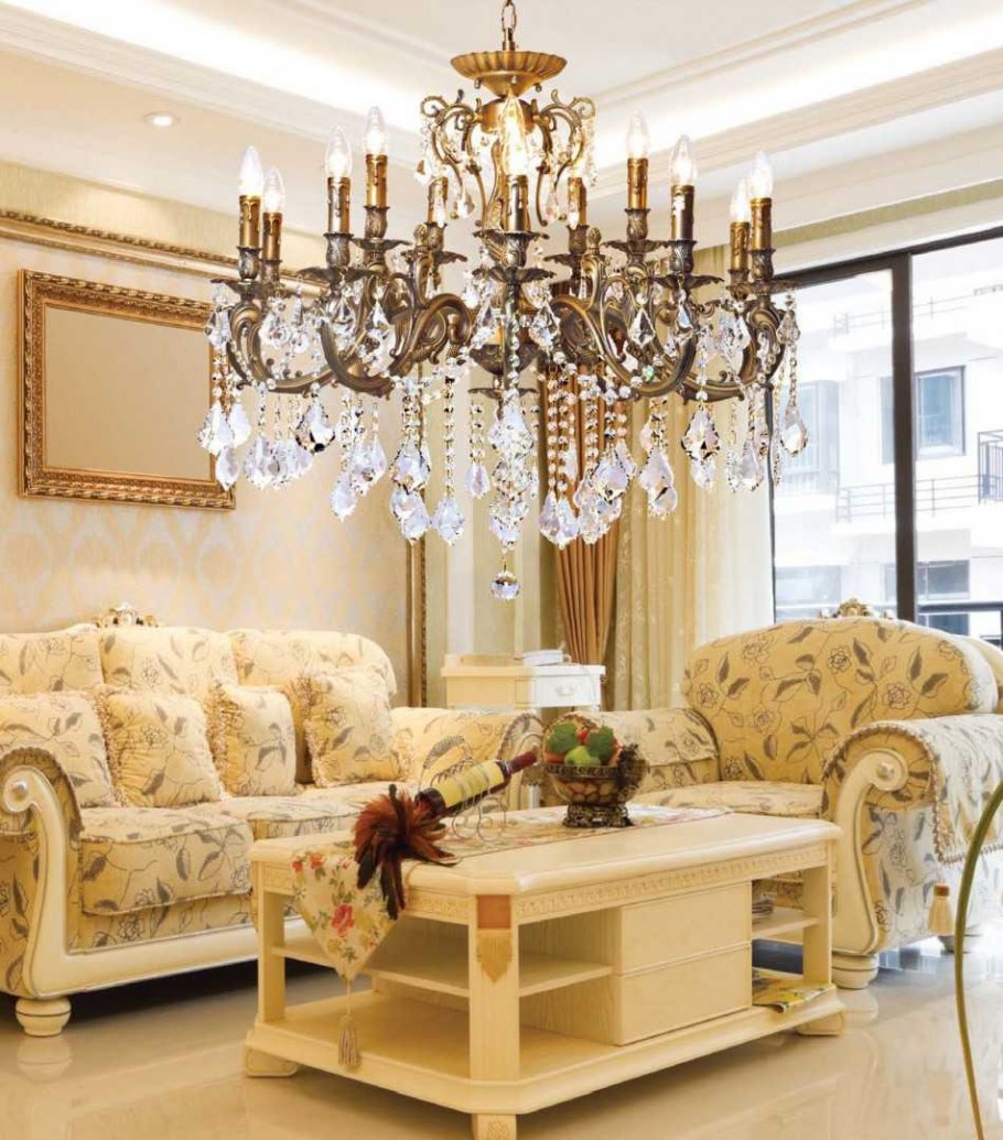 Люстра в гостиную