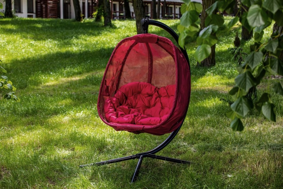 Садовая качель кокон