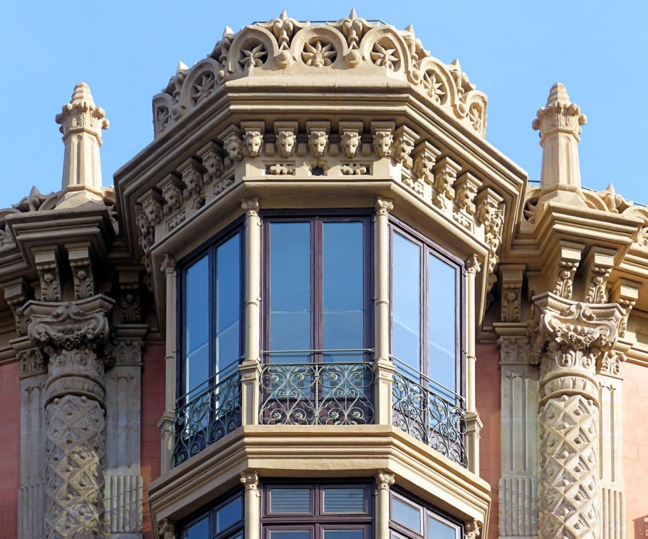 Эркер в сталинском ампире