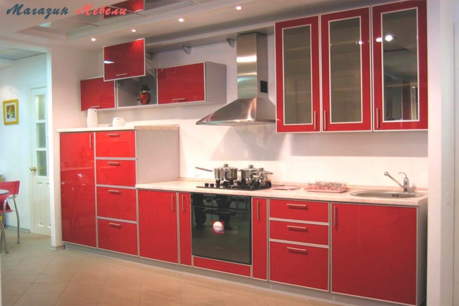 Красная угловая кухня