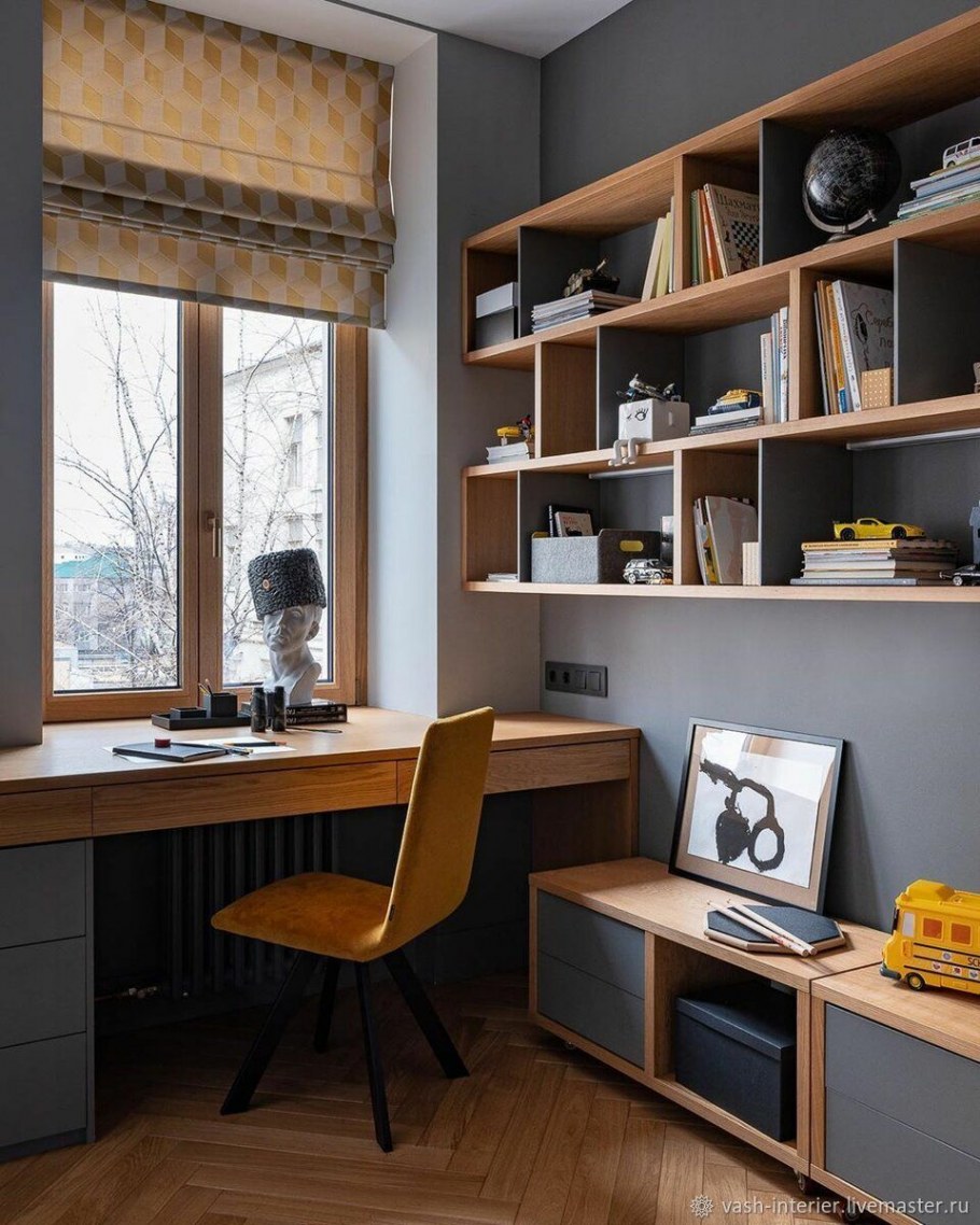 Рабочий уголок в квартире
