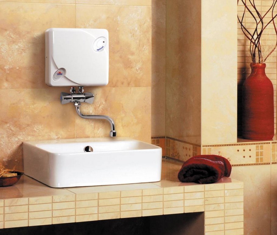 Проточный нагреватель в интерьере