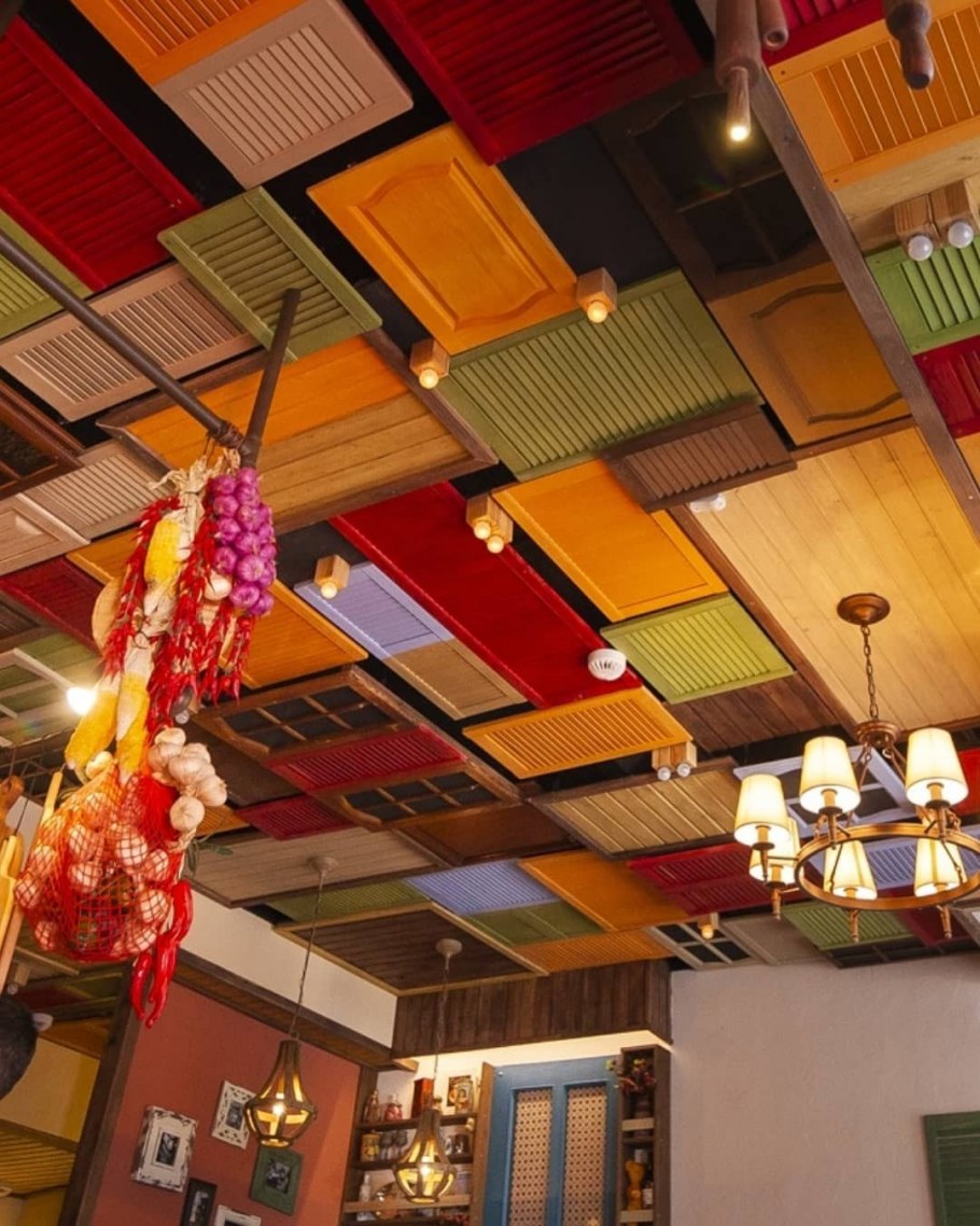 Необычные потолки в стиле лофт