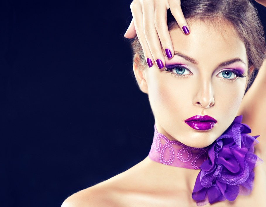 Красивая девушка салон красоты