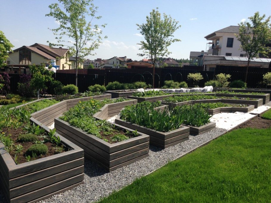 Грядки-клумбы мавританский дворик